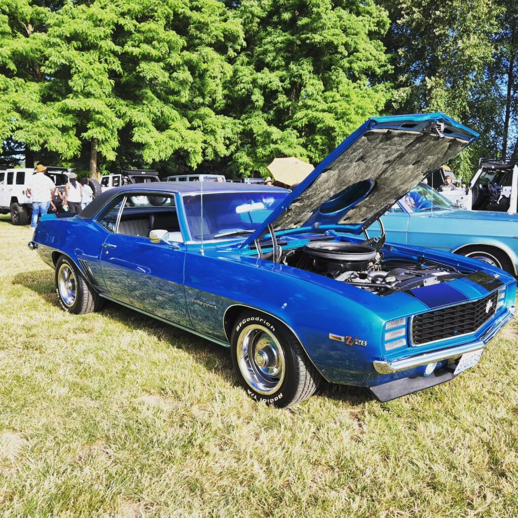 Photo of a classic car at Binford Metals Field of Dreams in Kent, Washington